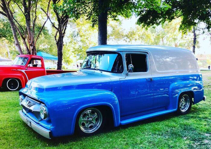 Ford-F-100-1956