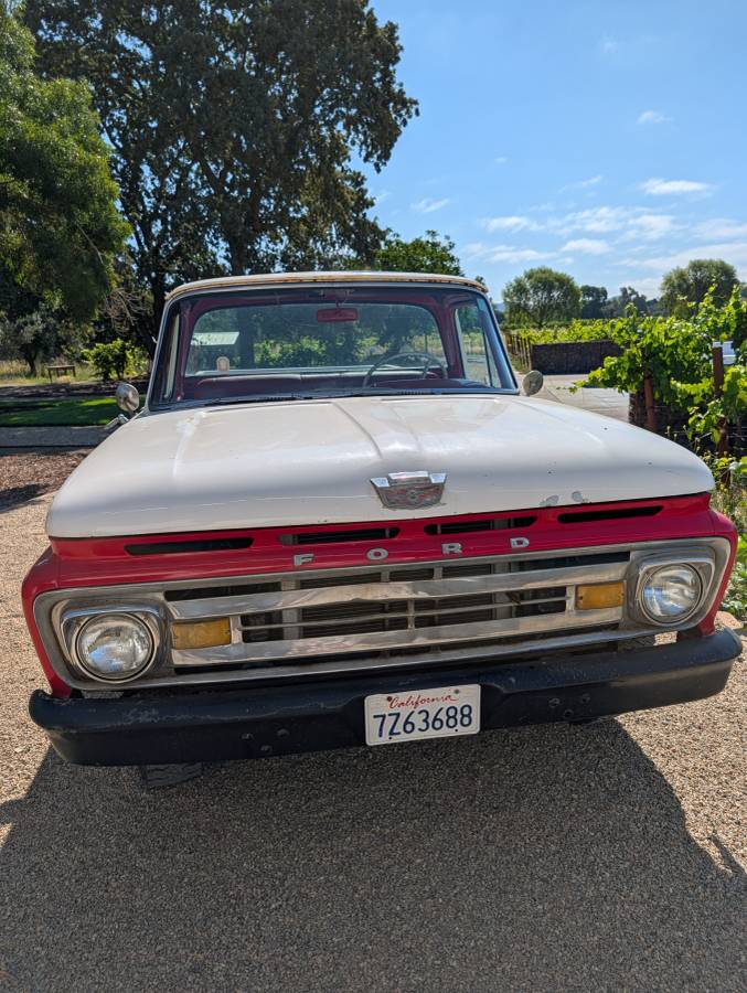 Ford-F-100-1962-Red