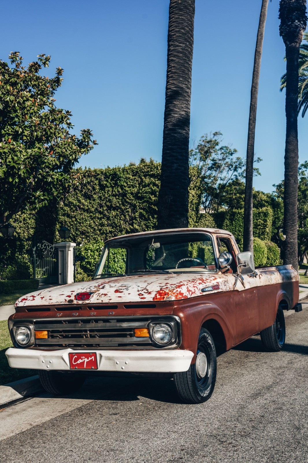 Ford-F-100-1962-Standard-Cab-Pickup-Red