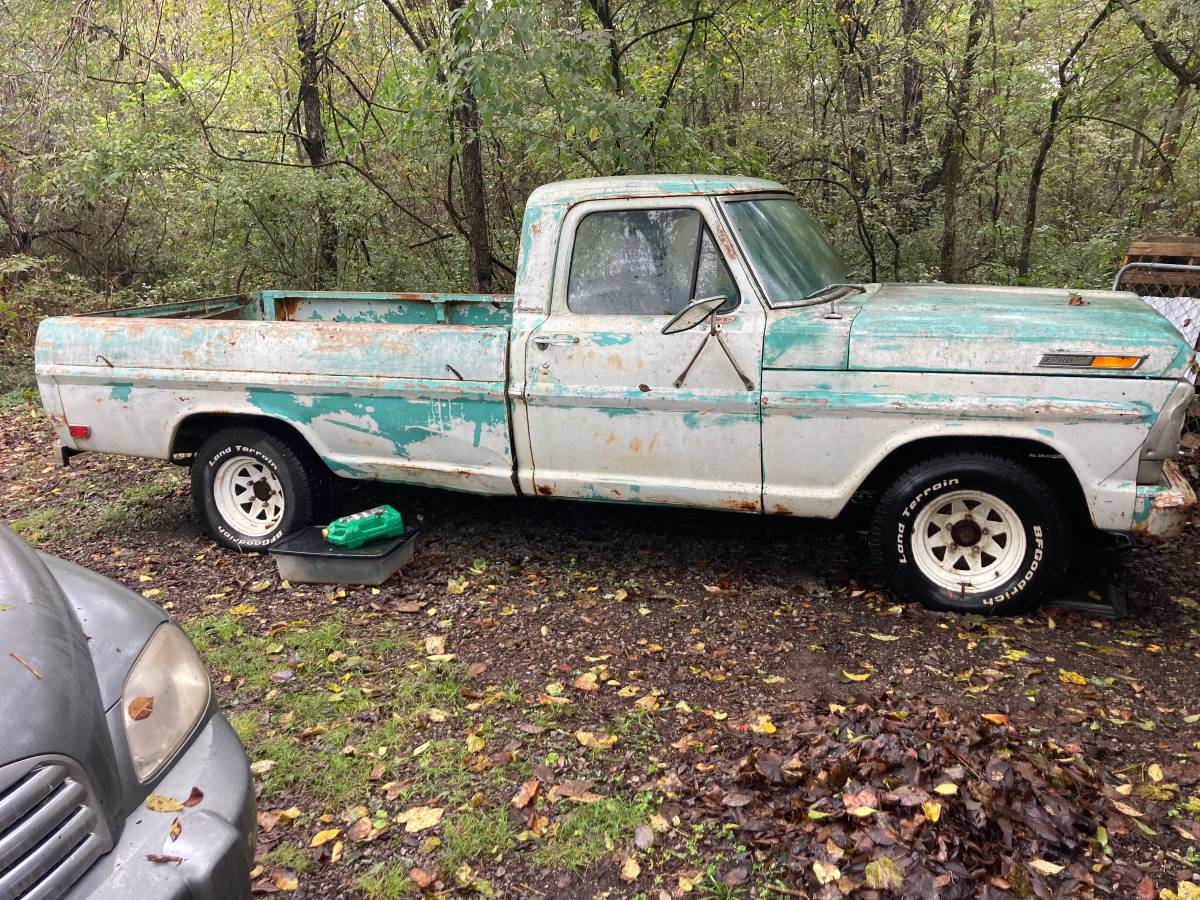 Ford-F-100-1968-Green