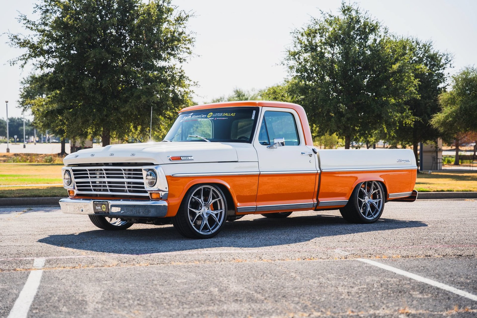 Ford-F-100-1969-Pickup-Black