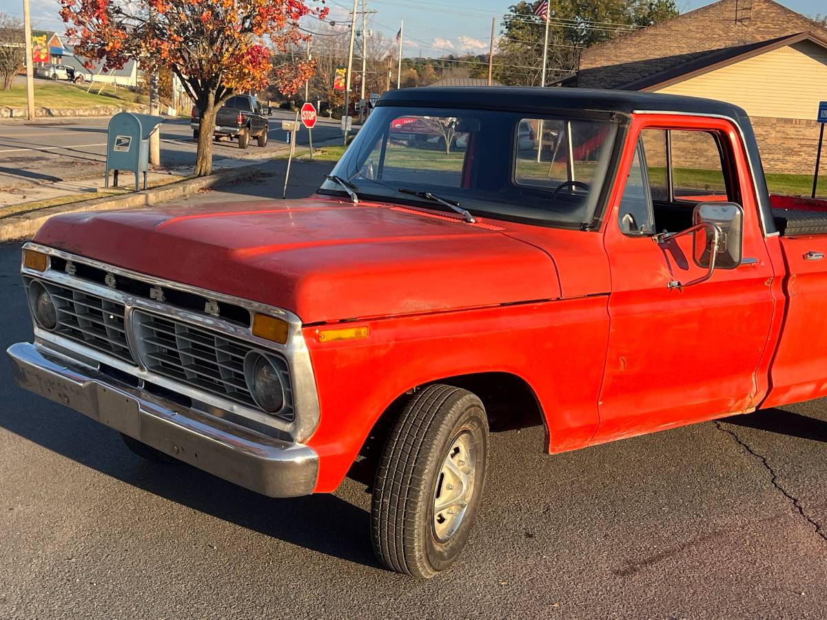 Ford-F-100-1975-Orange