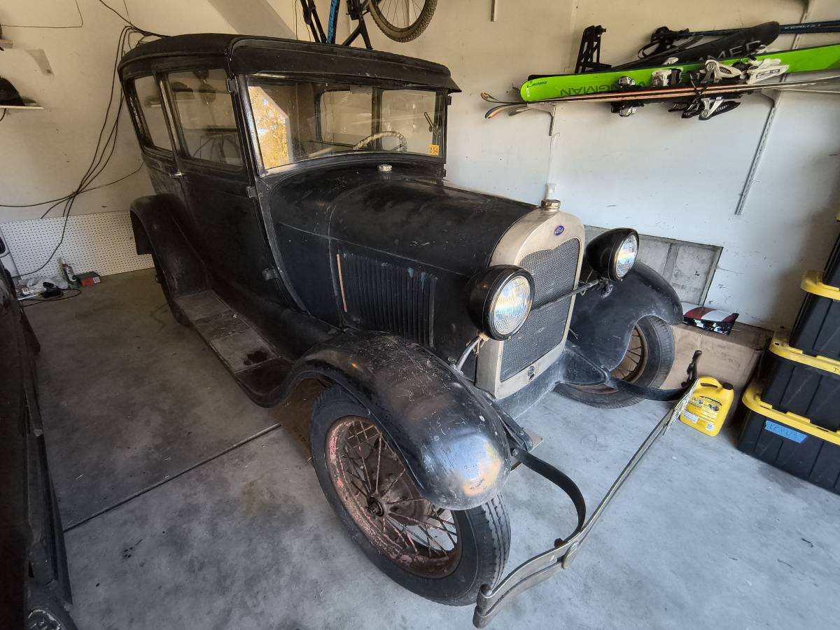 Ford-F-150-1928-Black
