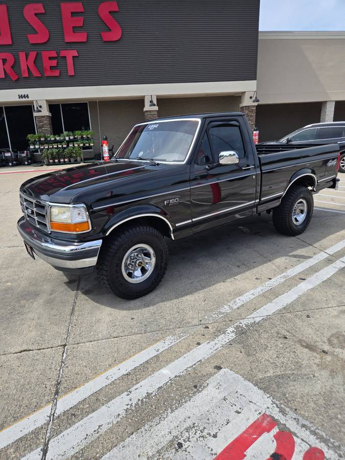 Ford-F-150-1972-Black