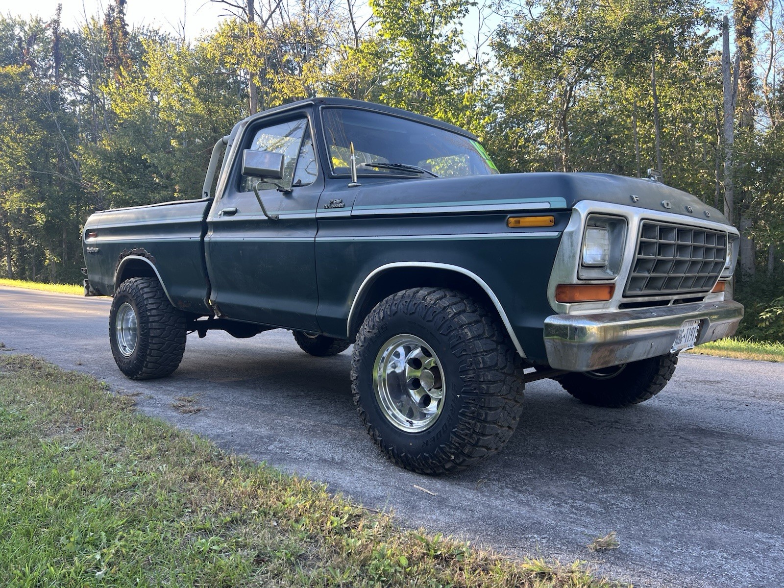 Ford-F-150-1978-Standard-Cab-Pickup-Green