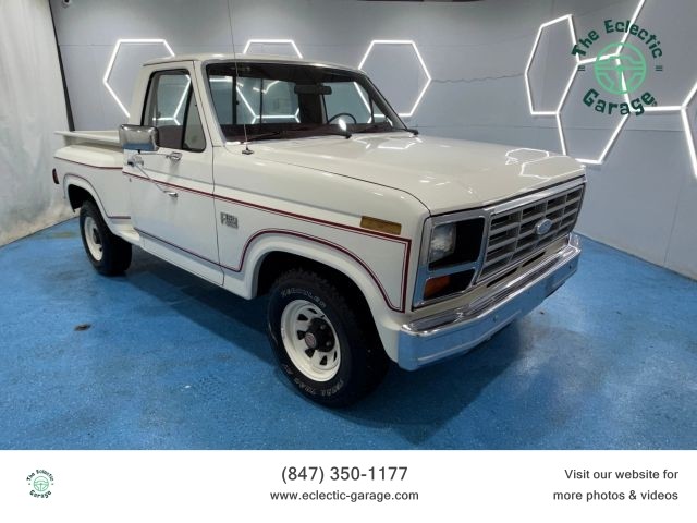 Ford-F-150-1985-Standard-Cab-Pickup-Red