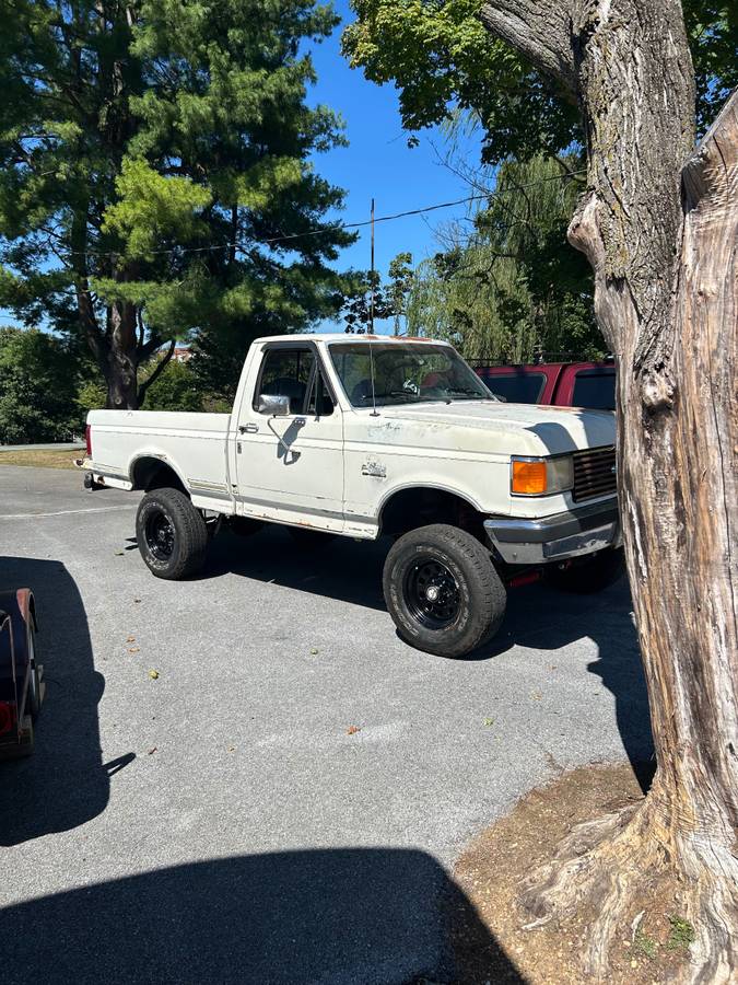 Ford-F-150-1987-White