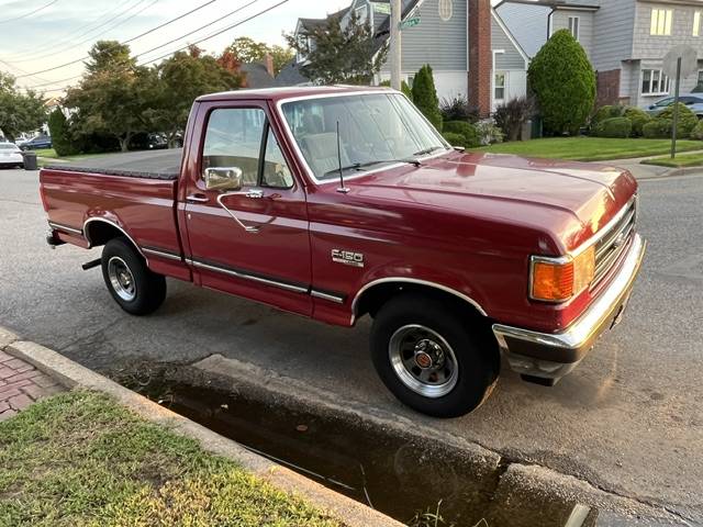 Ford-F-150-1989-Red