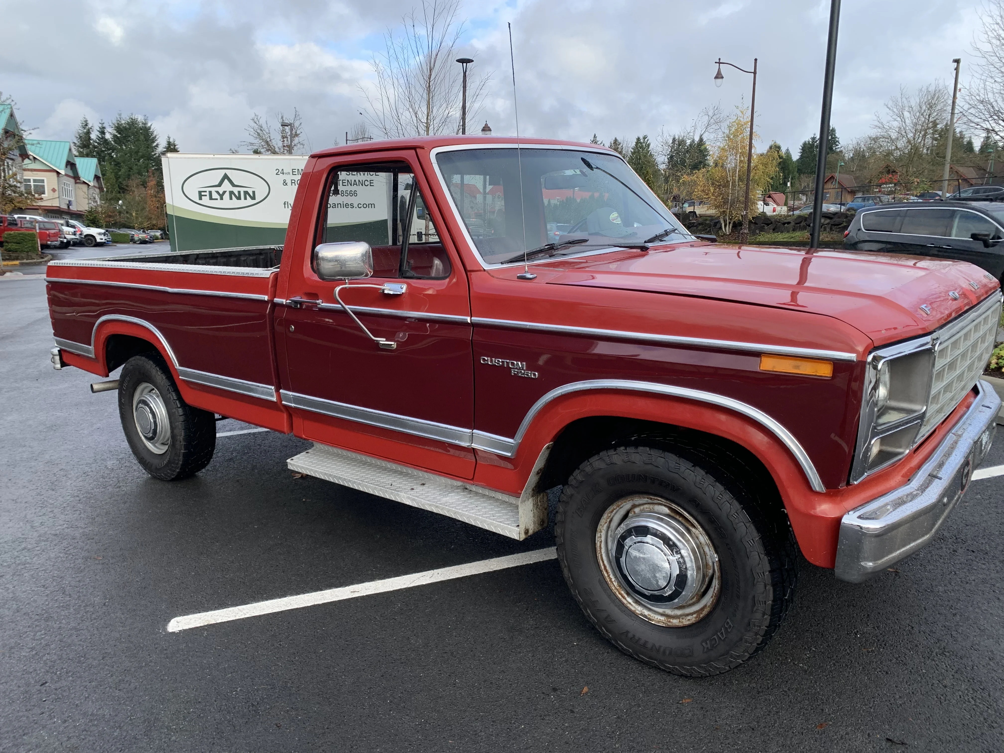 Ford-F-250-1980-Red-Red
