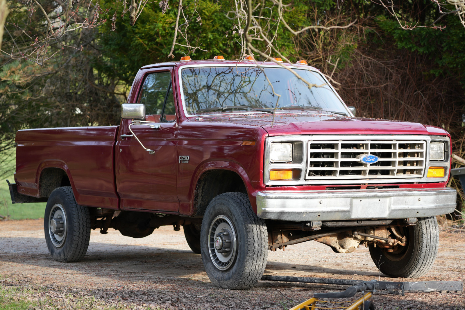 Ford-F-250-1986-Standard-Cab-Pickup-Red