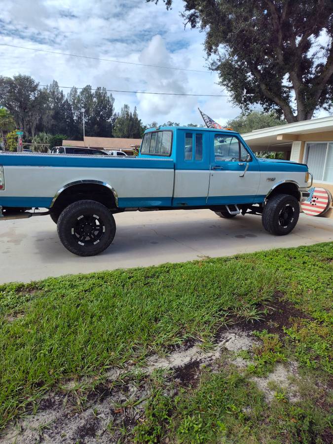 Ford-F-250-extended-cab-1989-Blue