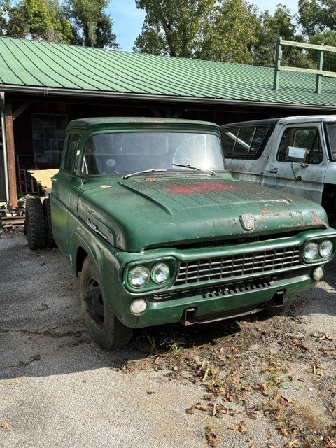 Ford-F-350-1958-Standard-Cab-Pickup-Red