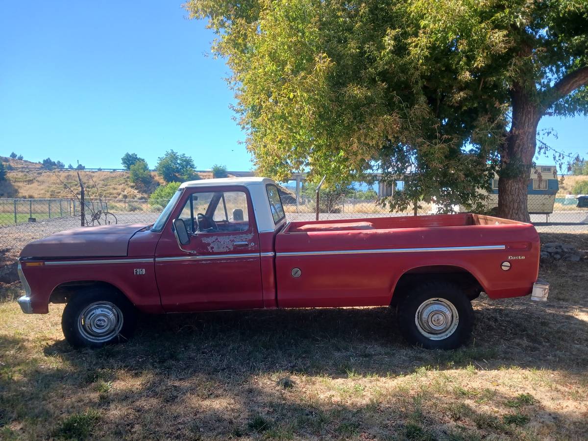 Ford-F-350-1972-Red