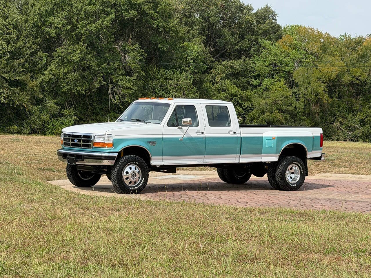 Ford-F-350-1996-Oxford-White