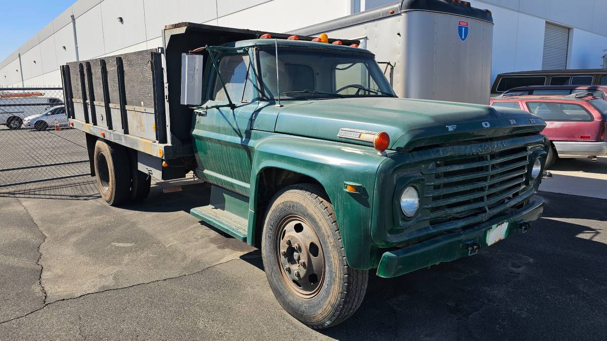 Ford-F-500-dump-1969-Green