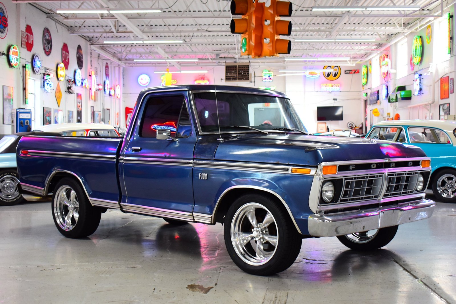 Ford-F100-1975-Other-Black