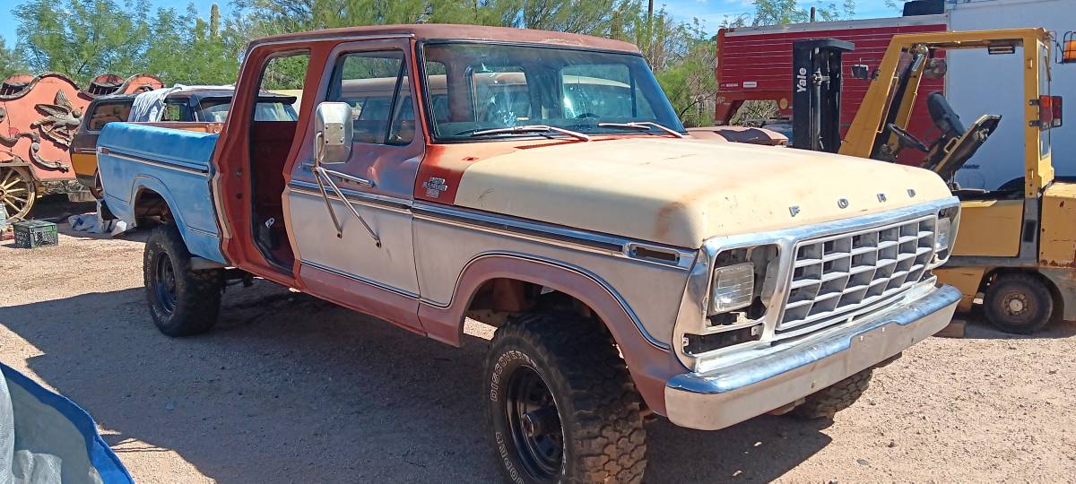 Ford-F250-crew-cab-4x4-sb-1978