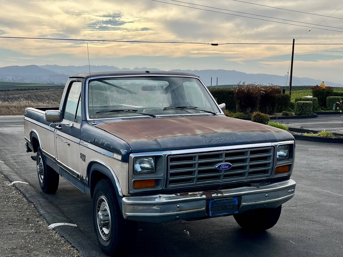 Ford-F250-regular-cab-1986-Blue