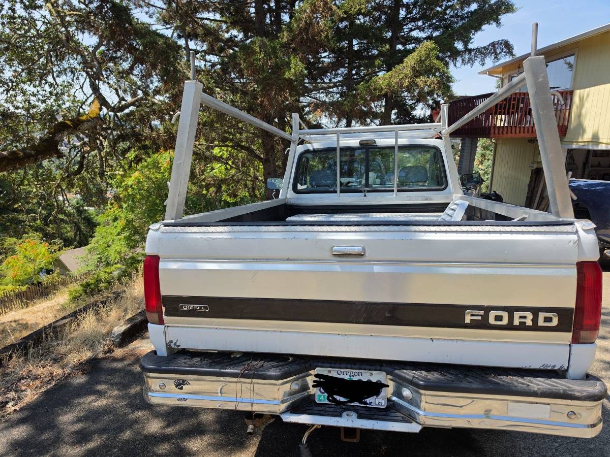 Ford-F250-super-duty-4x4-1992-White