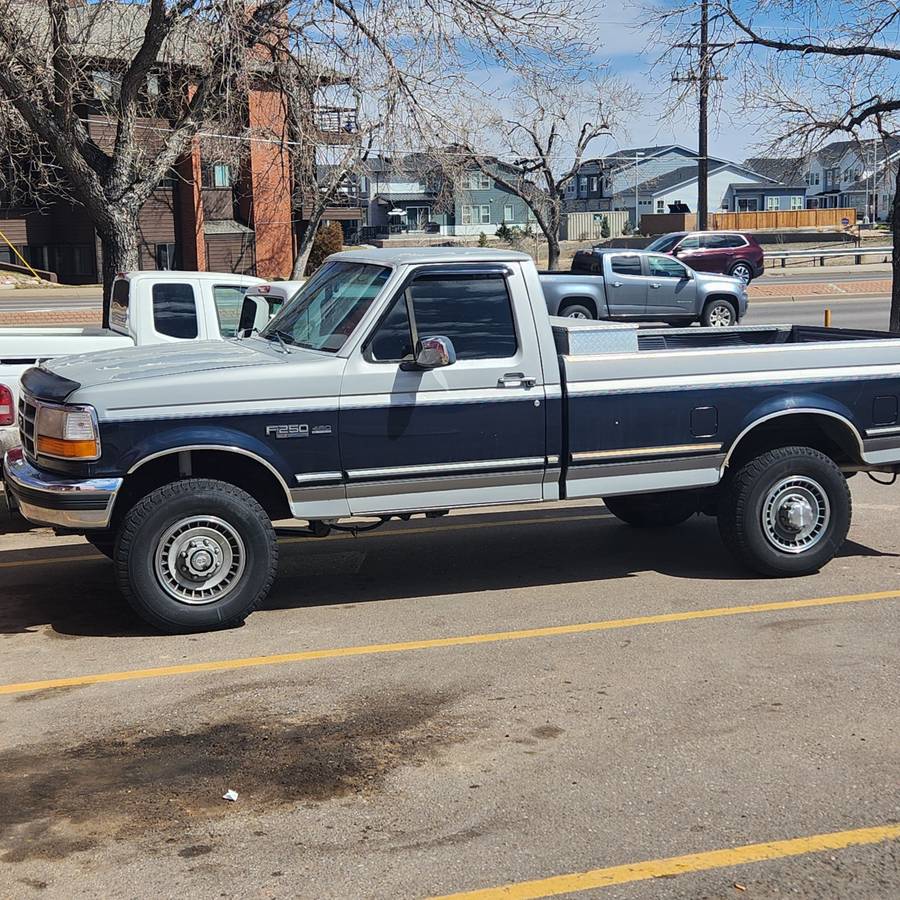 Ford-F250-super-duty-4x4-1993-Gray