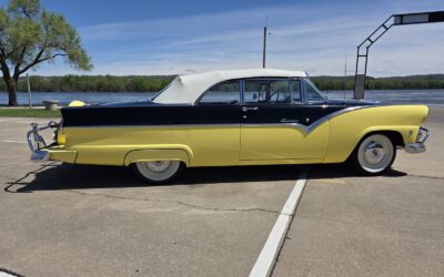 Ford Fairlane 1955