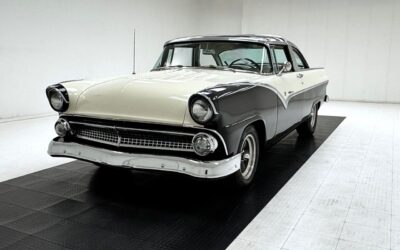 Ford Fairlane 1955