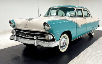 Ford Fairlane 1955
