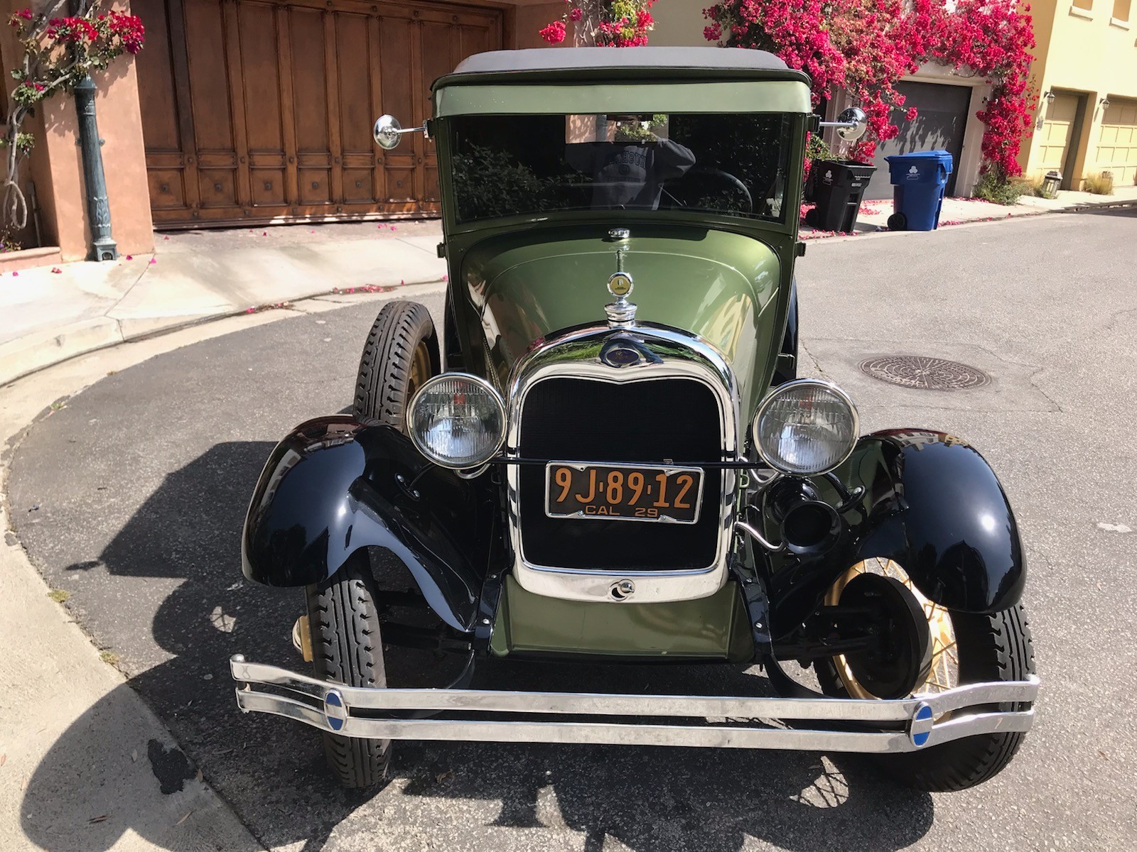 Ford-Model-A-Sport-Coupe-1929-Sport-Coupe-Brown