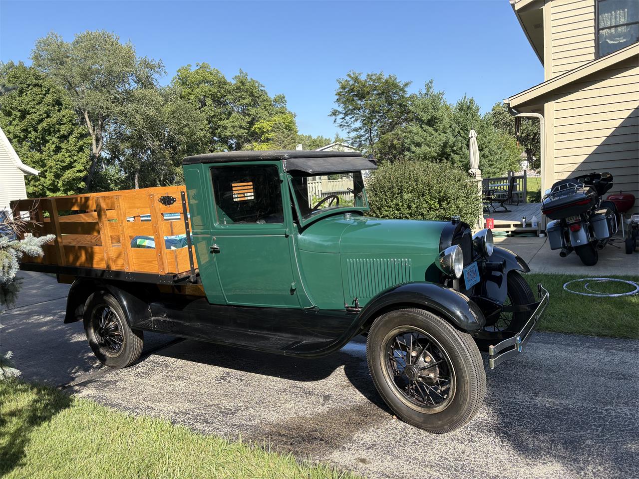 Ford-Model-a-1928-Green-amp-Black-Green-amp-Black