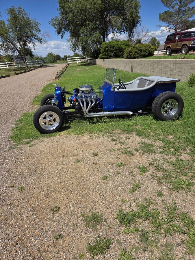 Ford-Model-t-1922-Blue