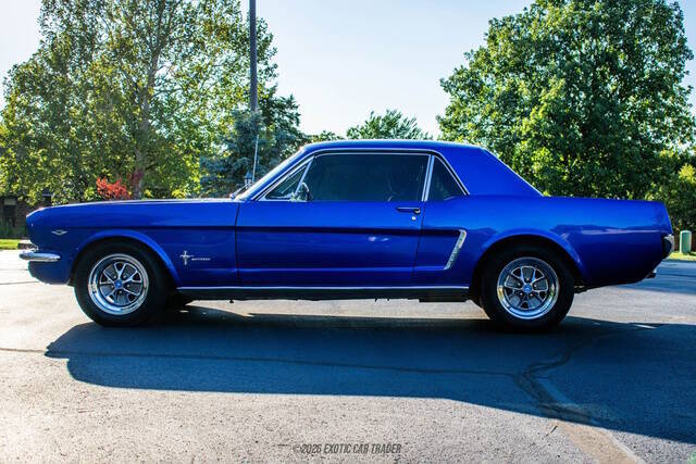 Ford-Mustang-1965