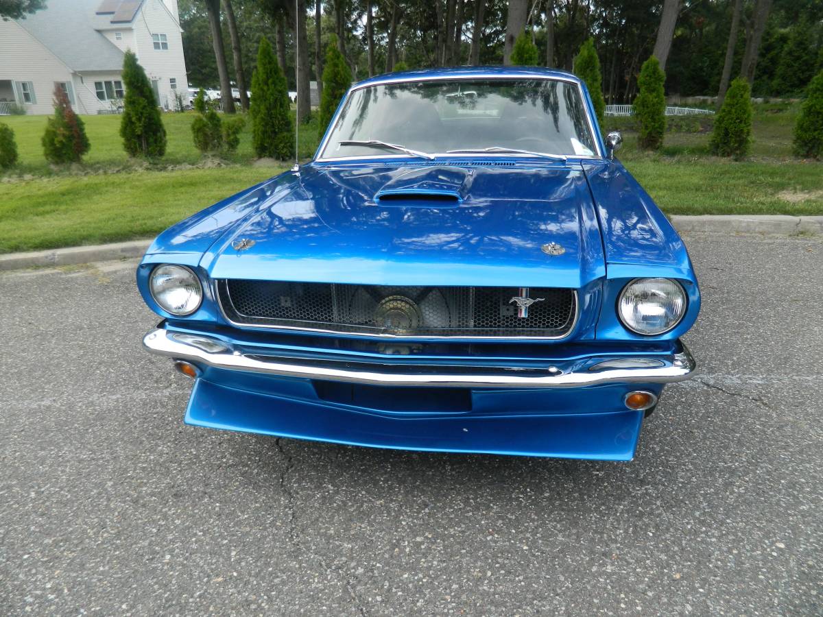 Ford-Mustang-1965-Blue