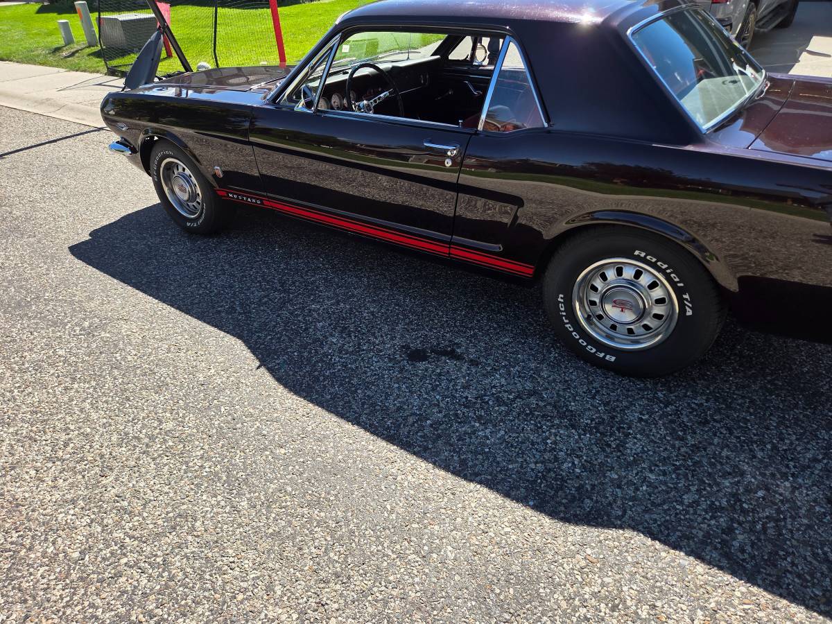 Ford-Mustang-1966