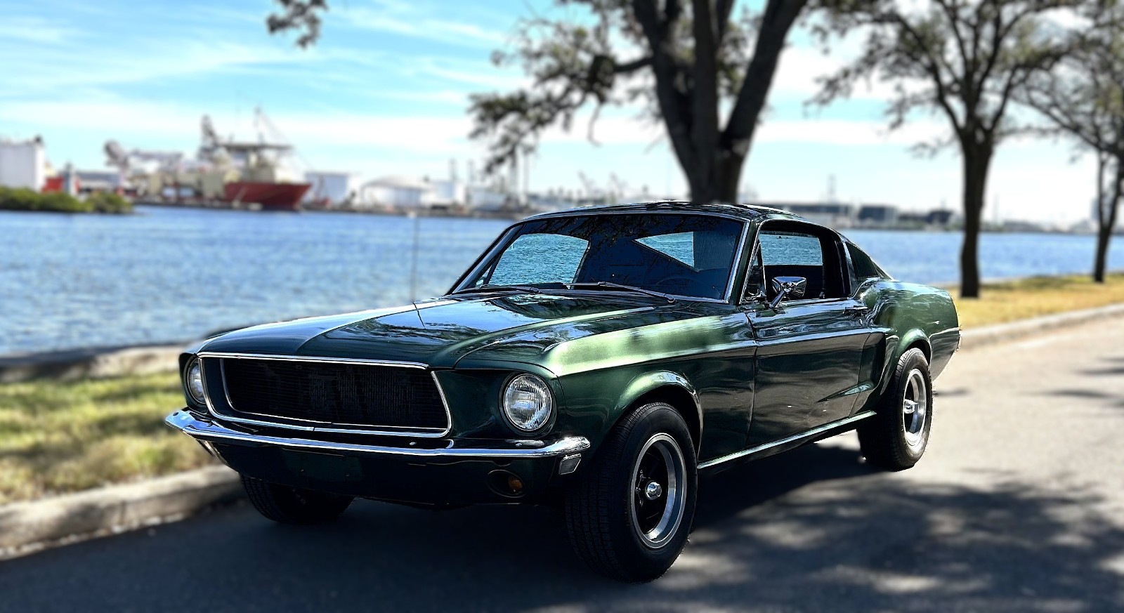Ford-Mustang-1968-Fastback-Black