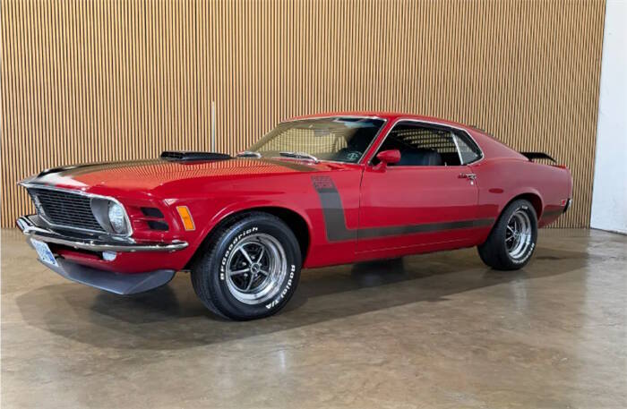 Ford-Mustang-1970-Red-Black