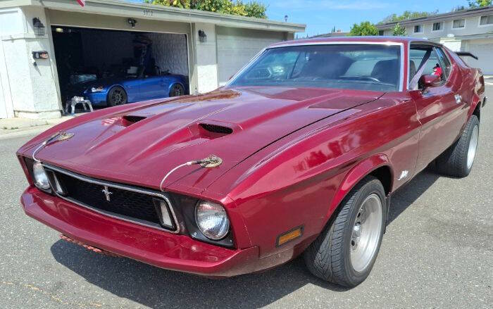 Ford-Mustang-1971-Red