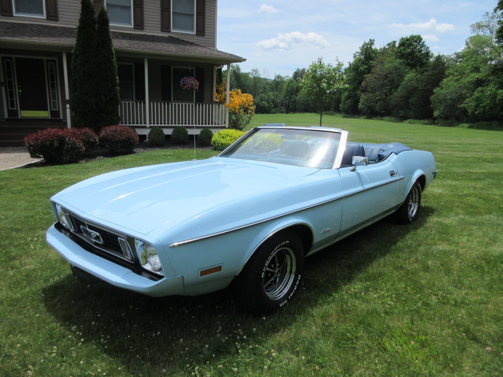 Ford-Mustang-1973-Convertible