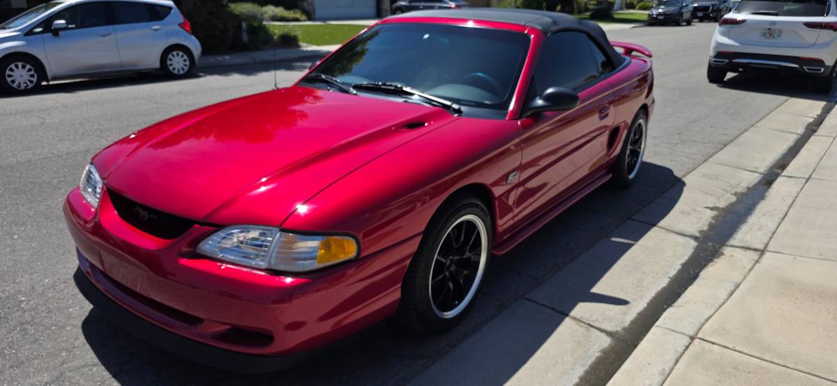 Ford-Mustang-1994-Red