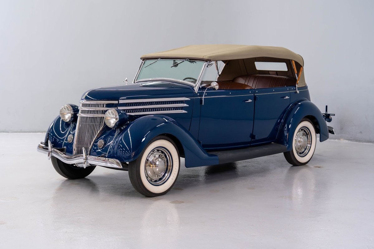 Ford-Phaeton-1936-Convertible-Brown
