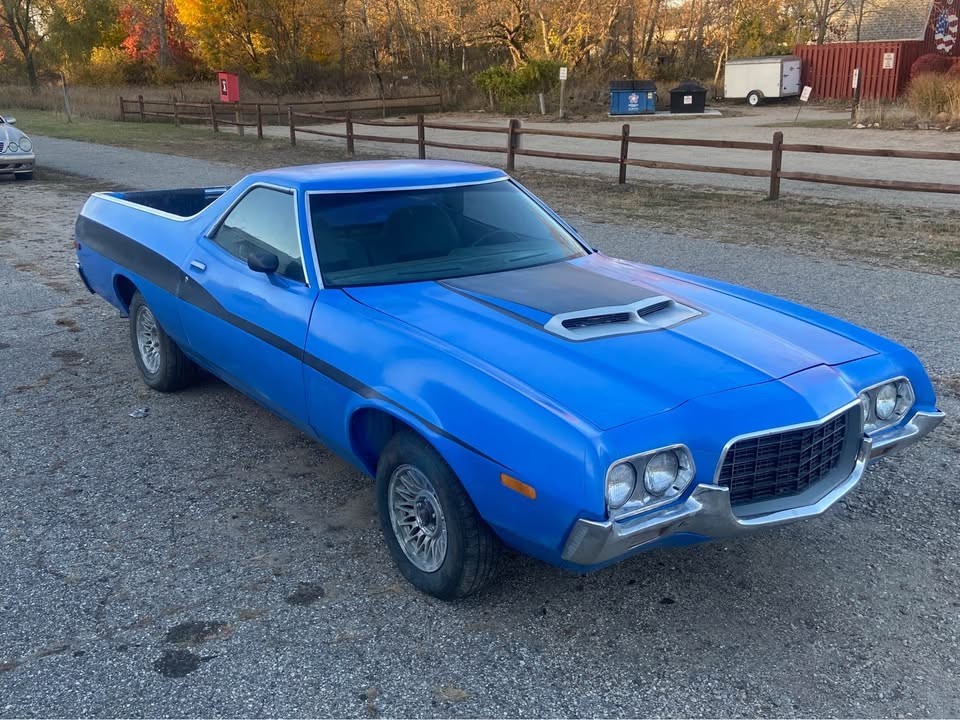 Ford-Ranchero-1972-Pickup-Truck