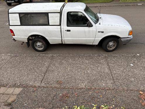 Ford-Ranger-xl-1995-White