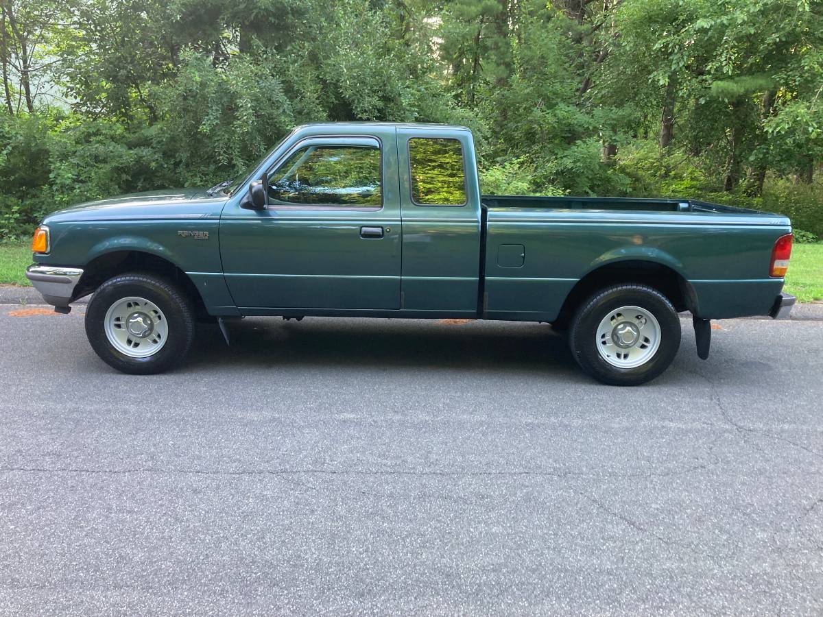 Ford-Ranger-xl-1996-Green
