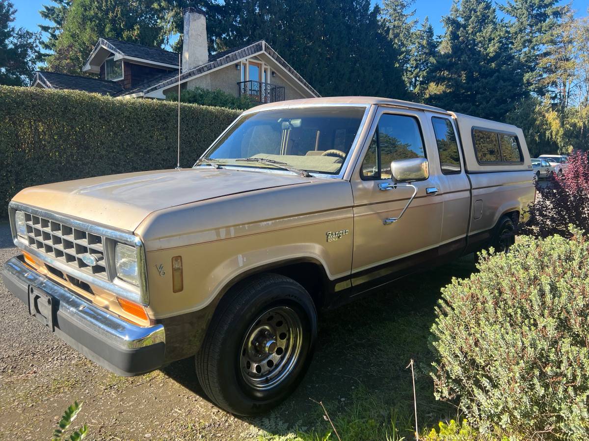 Ford-Ranger-xlt-1986-Brown