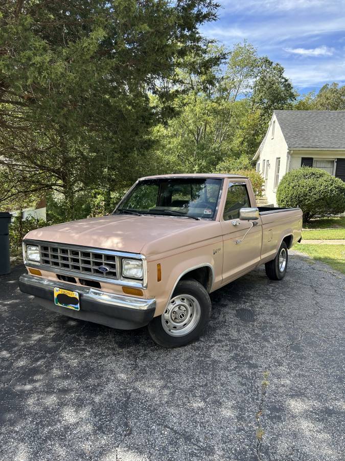 Ford-Ranger-xlt-1987-Brown