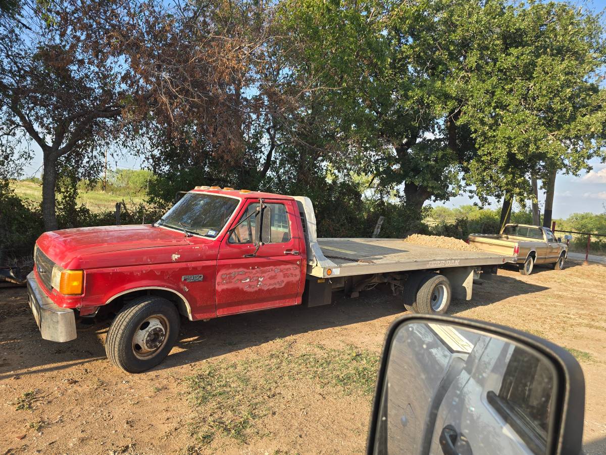 Ford-Rollback-1987-Red