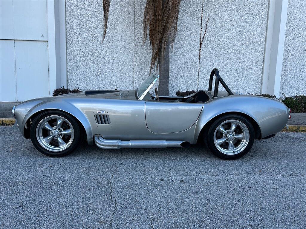 Ford-Shelby-gt350-1965-Silver