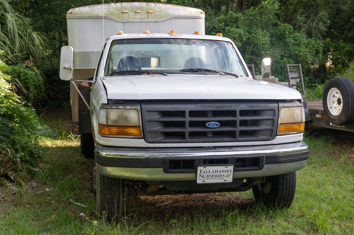 Ford-Super-duty-diesel-1996-White