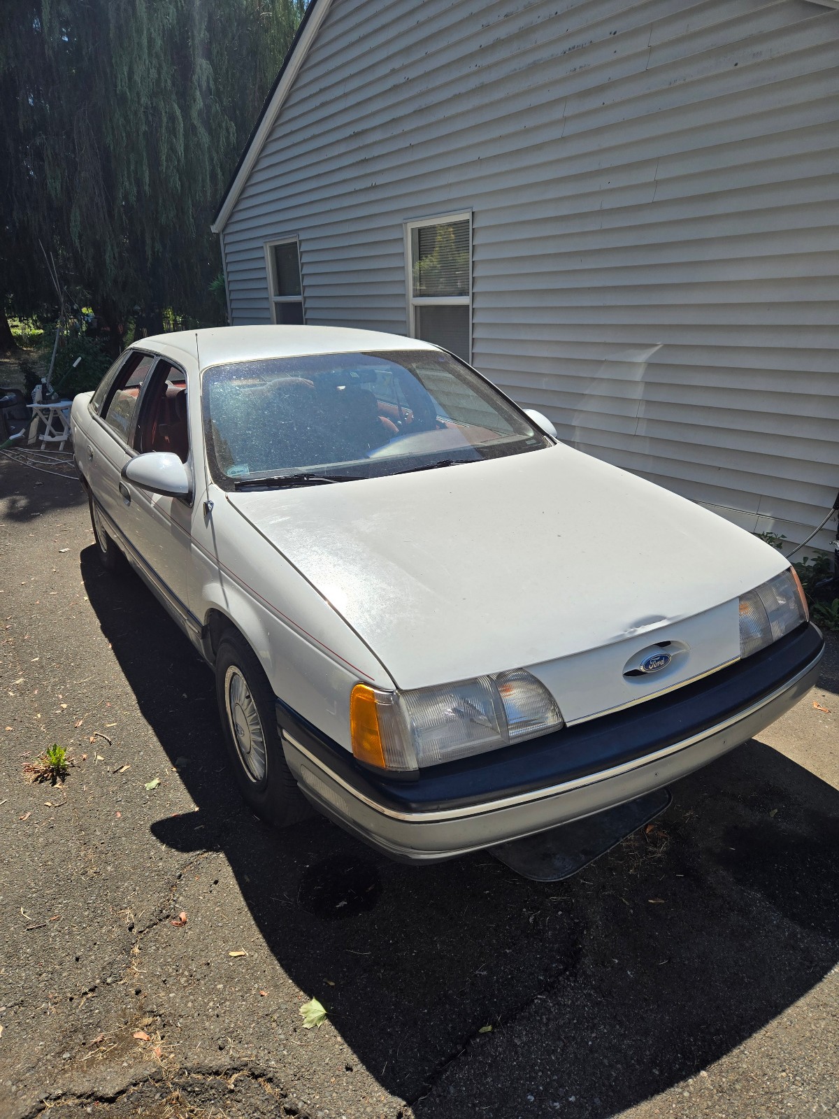 Ford Taurus 1986