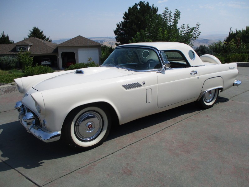 Ford Thunderbird 1956