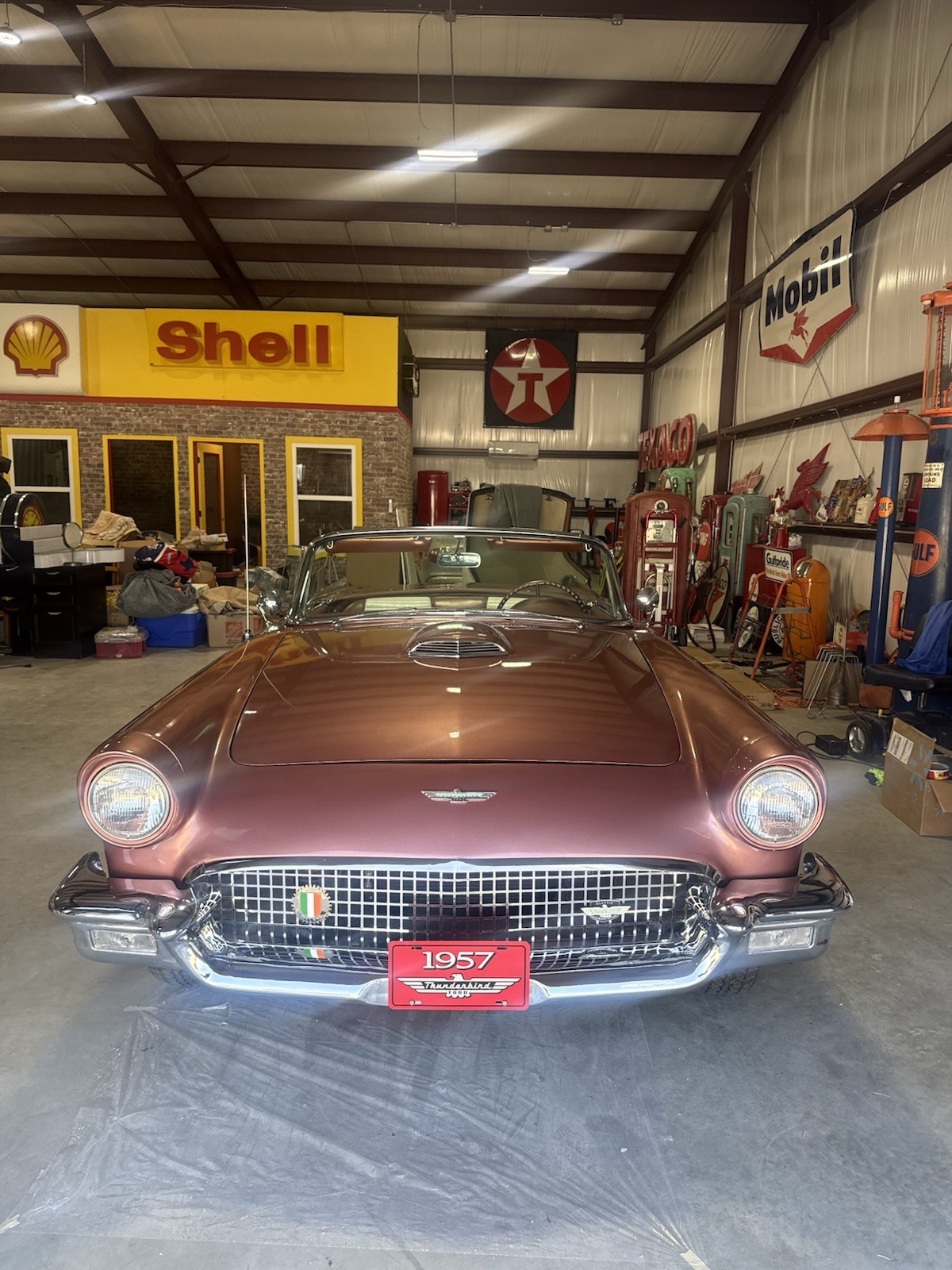 Ford-Thunderbird-1957-Convertible-Brown